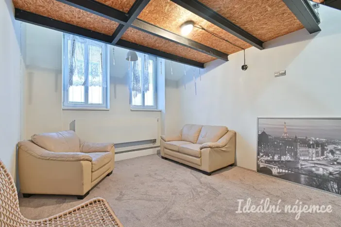 Pronájem bytu 1+1, Brno, Sirotkova, 38 m2