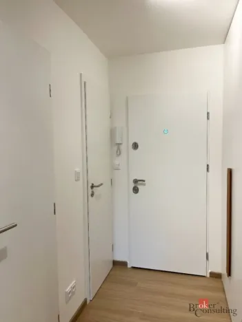 Pronájem bytu 2+kk, Praha - Kobylisy, Mirovická, 44 m2