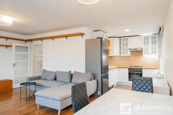 Pronájem bytu 3+1, Neratovice, Za Jednotou, 75 m2