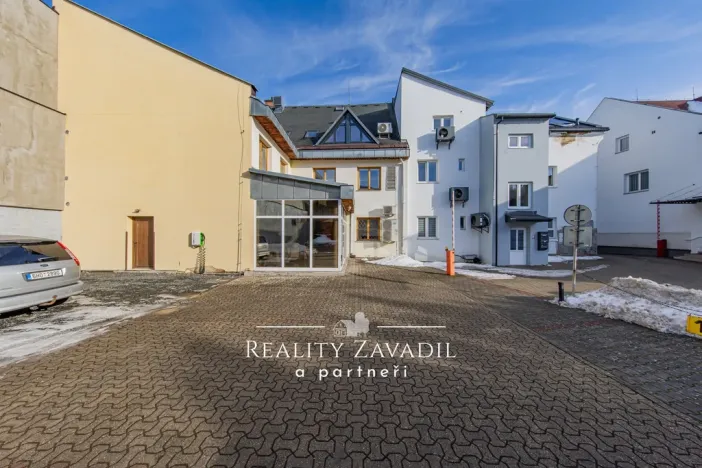 Prodej kanceláře, Jeseník, nám. Svobody, 356 m2