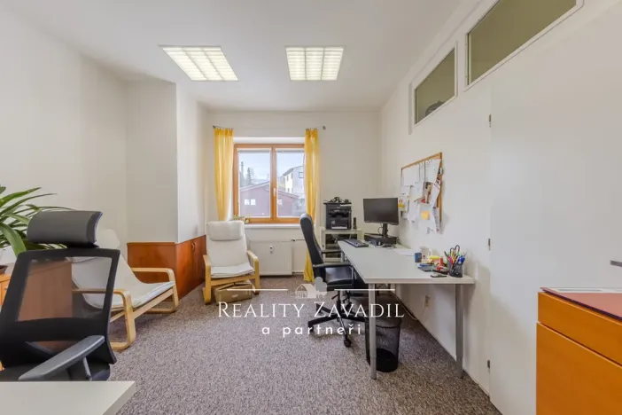 Prodej kanceláře, Jeseník, nám. Svobody, 356 m2