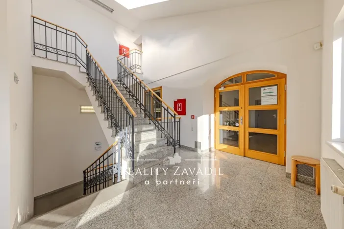 Prodej kanceláře, Jeseník, nám. Svobody, 356 m2