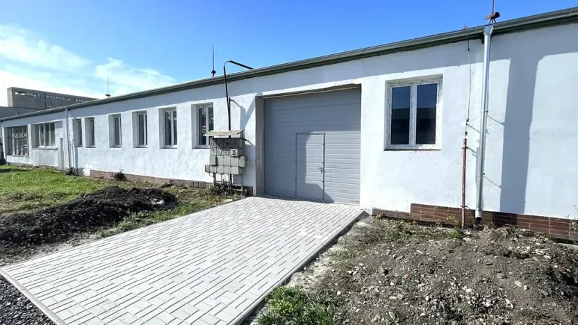 Pronájem skladu, Louny, Postoloprtská, 202 m2