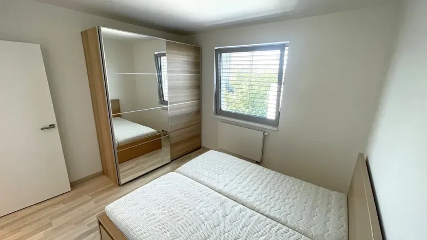 Pronájem bytu 3+kk, Praha - Krč, Pacovská, 68 m2