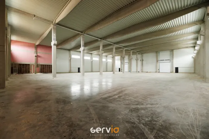 Pronájem skladu, Brno, Zaoralova, 1395 m2