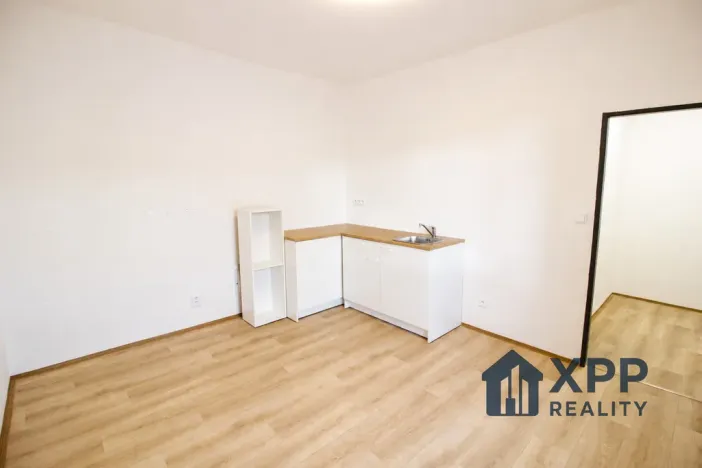 Pronájem bytu 1+kk, Chlum u Třeboně, 22 m2