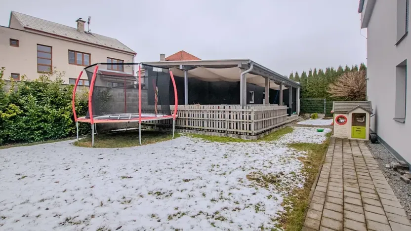 Pronájem bytu 2+kk, Pátek, 80 m2