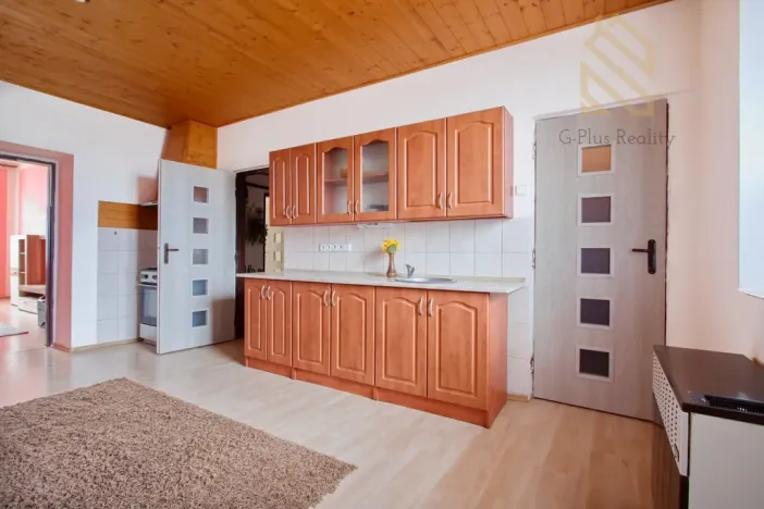 Prodej bytu 2+1, Louny, Husova, 63 m2