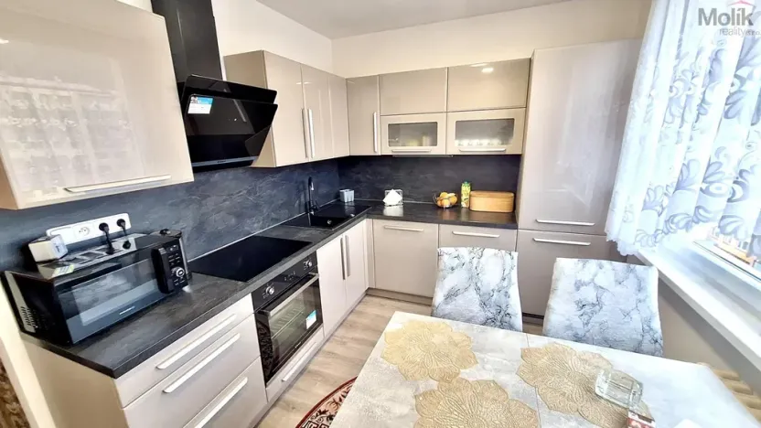 Prodej bytu 2+1, Krupka - Maršov, Karla Čapka, 63 m2