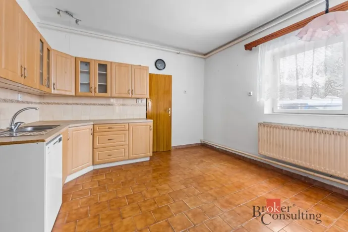 Prodej rodinného domu, Pardubice - Ohrazenice, Seifertova, 195 m2