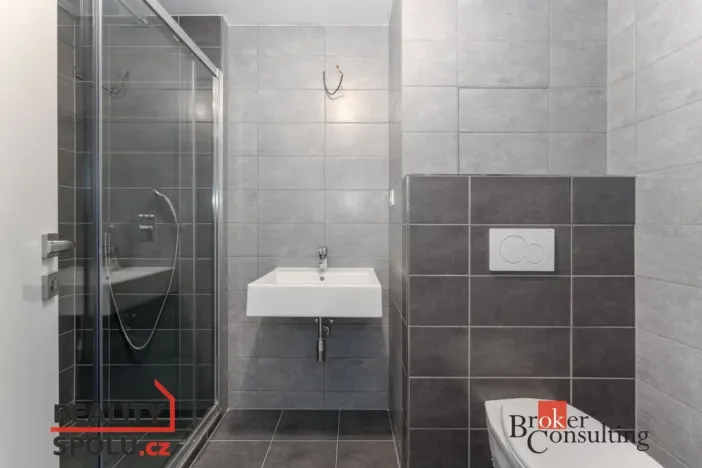 Pronájem bytu 1+kk, Náchod - Staré Město nad Metují, Bartoňova, 40 m2