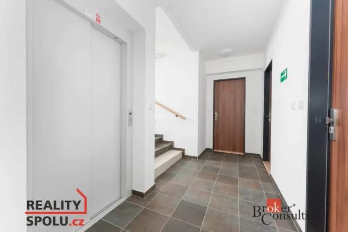 Pronájem bytu 1+kk, Náchod - Staré Město nad Metují, Bartoňova, 40 m2