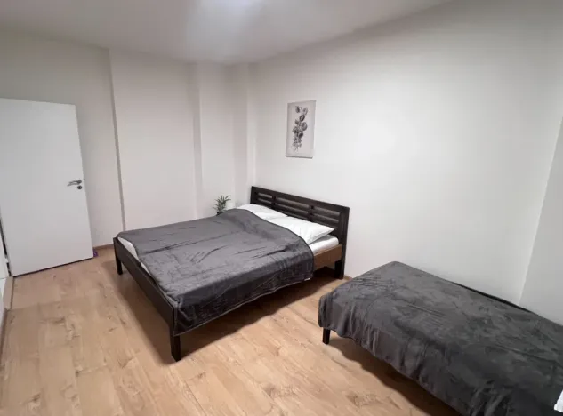 Pronájem bytu 2+1, Karlovy Vary, Koptova, 74 m2