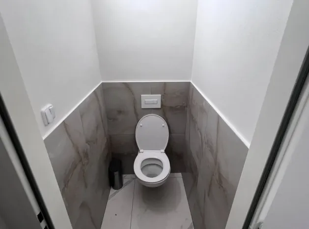 Pronájem bytu 2+1, Karlovy Vary, Koptova, 74 m2