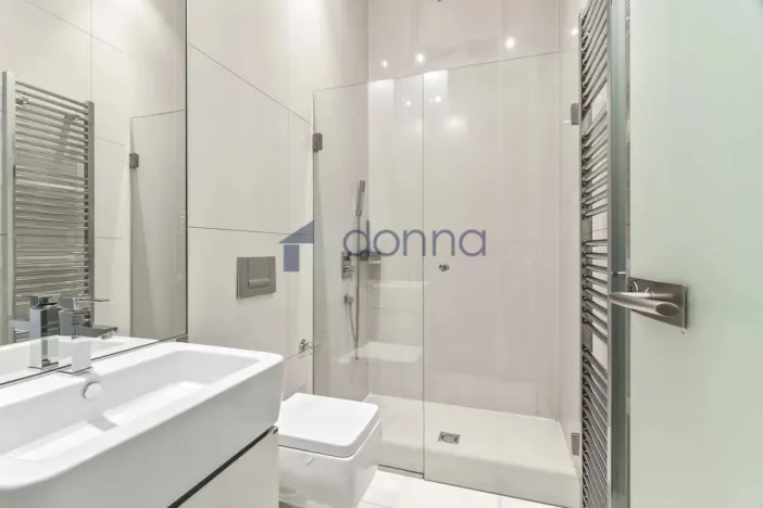 Pronájem bytu 3+kk, Praha, Laubova, 134 m2