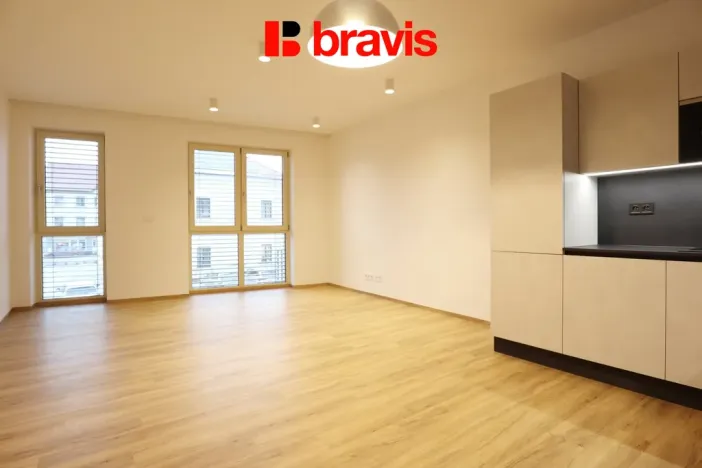 Pronájem bytu 2+kk, Rousínov, Sušilovo náměstí, 58 m2