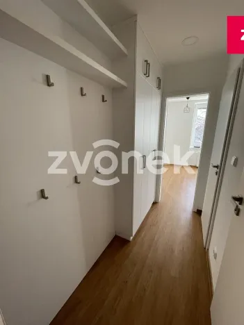 Pronájem bytu 3+1, Zlín, Benešovo nábřeží, 68 m2