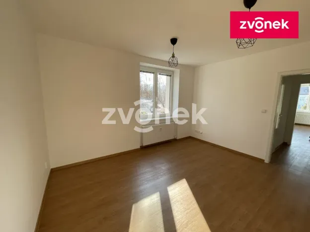 Pronájem bytu 3+1, Zlín, Benešovo nábřeží, 68 m2