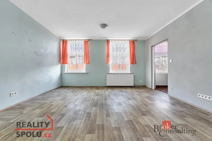 Prodej bytu 2+1, Nejdek, náměstí Karla IV., 70 m2