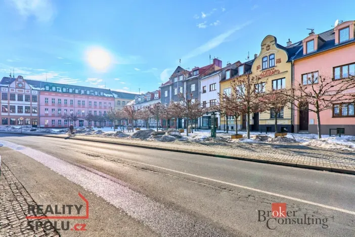 Prodej bytu 2+1, Nejdek, náměstí Karla IV., 70 m2