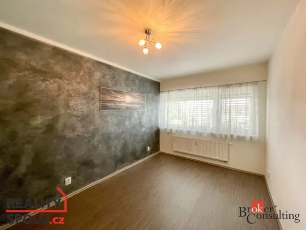 Pronájem bytu 2+kk, Plzeň - Černice, Štefánikova, 55 m2