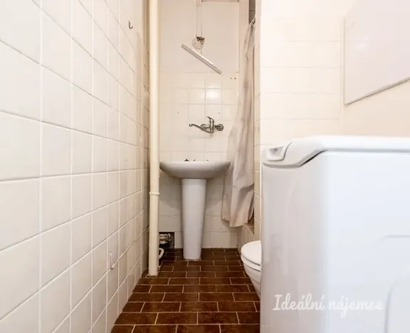 Pronájem bytu 2+1, Praha - Karlín, Nekvasilova, 41 m2