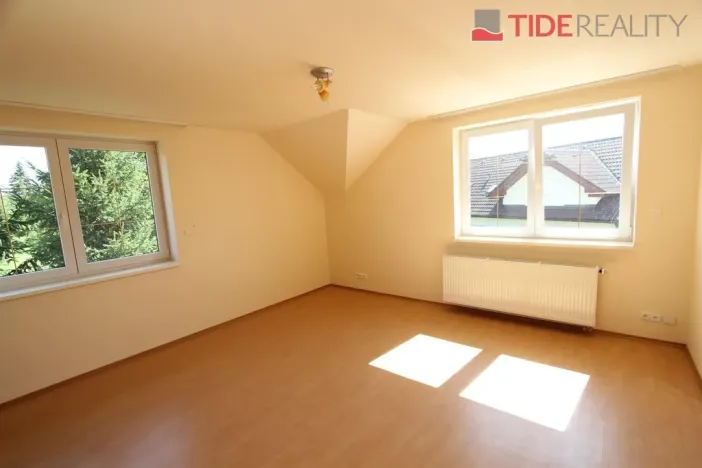 Pronájem vily, Jesenice, V Zátiší, 290 m2