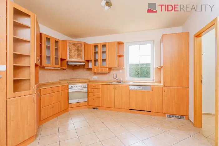 Pronájem vily, Jesenice, V Zátiší, 290 m2