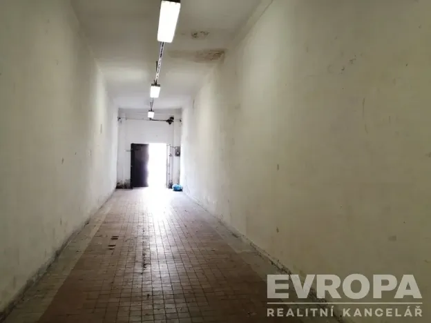 Pronájem skladu, Liberec - Liberec III-Jeřáb, Hanychovská, 120 m2