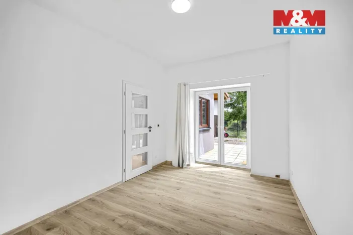 Prodej bytu 3+1, Hradec Králové - Kukleny, Pražská třída, 91 m2