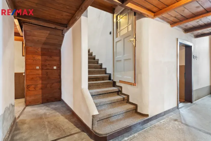 Prodej ubytování, Chuchelna - Komárov, 428 m2