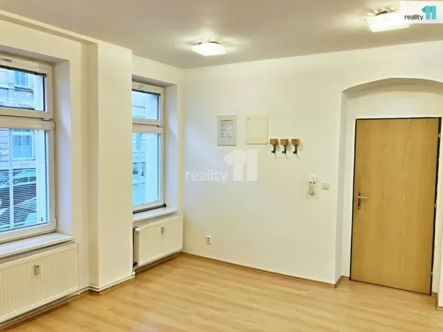 Prodej kanceláře, Plzeň - Východní Předměstí, Rubešova, 65 m2