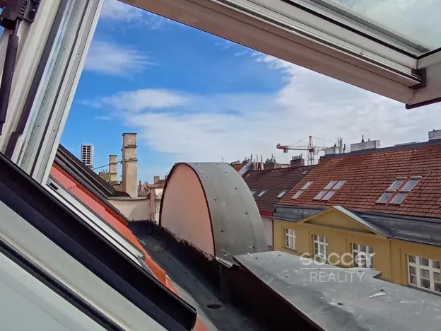 Pronájem bytu 2+kk, Praha - Holešovice, Jirečkova, 40 m2