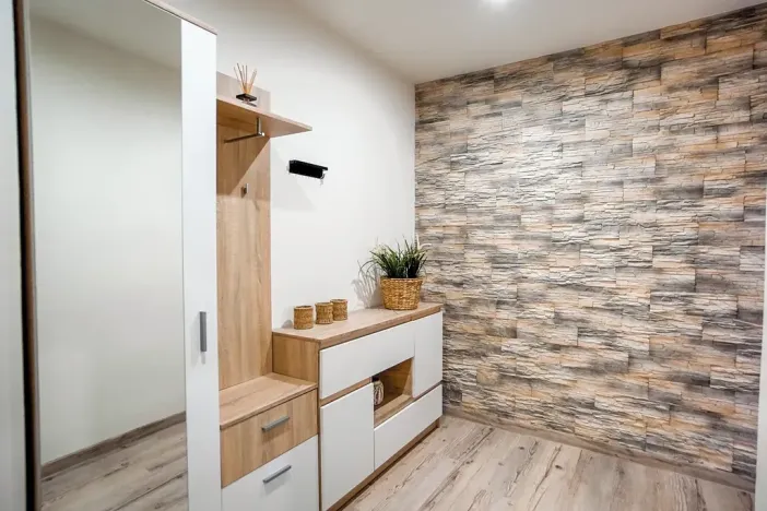 Prodej bytu 2+kk, Praha - Prosek, Ctěnická, 39 m2