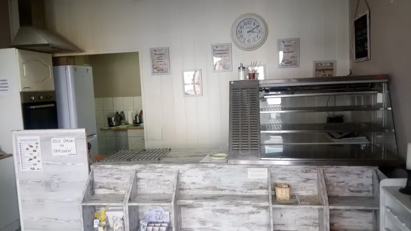 Pronájem obchodního prostoru, Kladno, Komenského, 26 m2