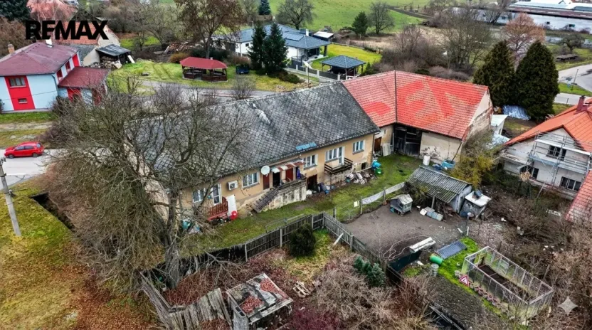 Prodej rodinného domu, Lešany, 192 m2