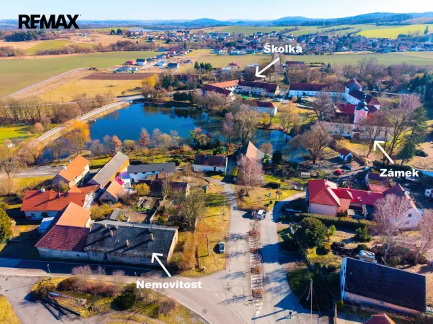Prodej rodinného domu, Lešany, 194 m2