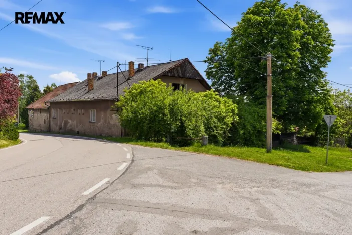 Prodej rodinného domu, Lešany, 194 m2