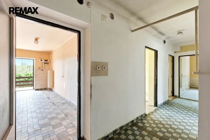 Prodej rodinného domu, Lešany, 194 m2