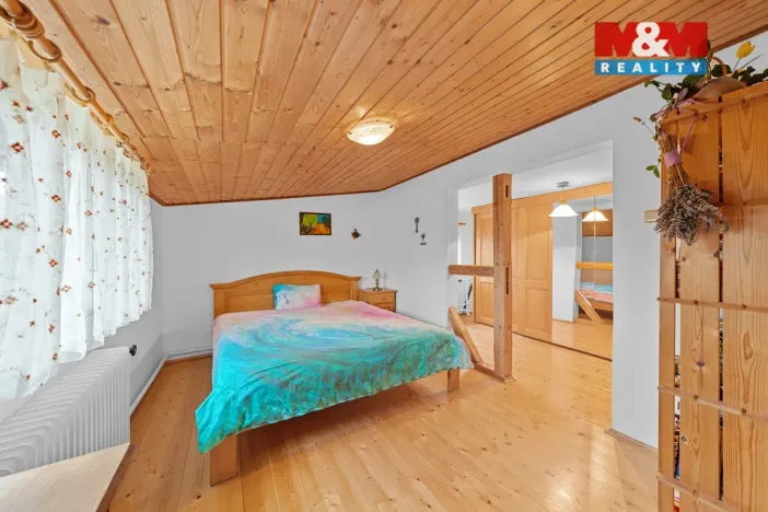 Prodej rodinného domu, Bynovec, 164 m2