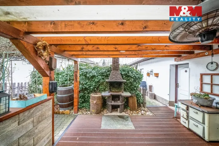 Prodej rodinného domu, Hradec Králové - Malšovice, Na Hrázce, 232 m2