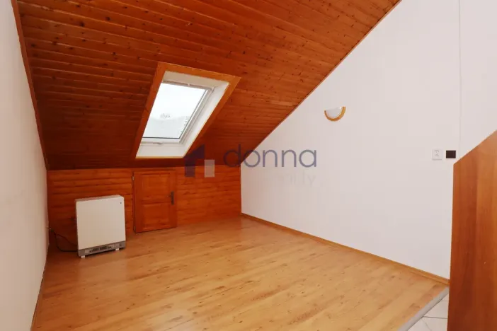 Pronájem bytu 2+kk, Praha, Nad Královskou oborou, 35 m2