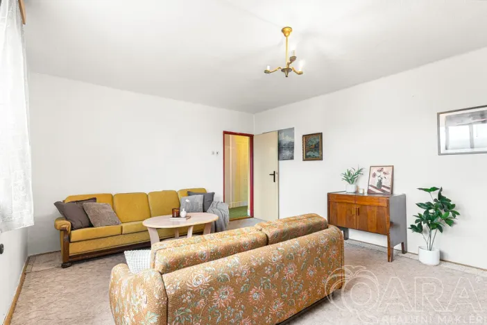 Prodej rodinného domu, Týnec nad Sázavou - Pecerady, 152 m2