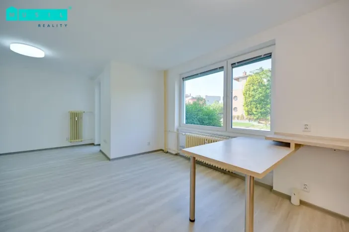 Pronájem bytu 1+kk, Olomouc - Neředín, Neředínská, 34 m2