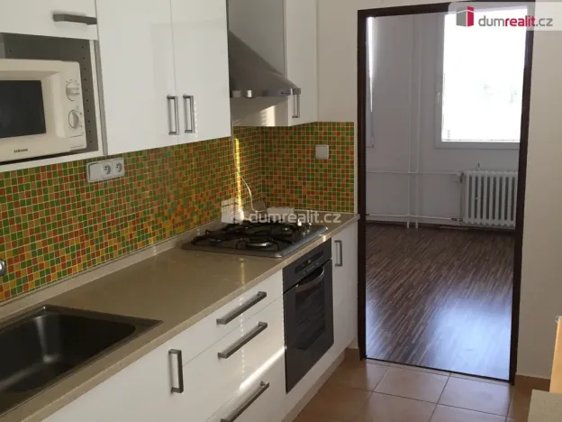 Pronájem bytu 3+1, Praha - Háje, Stříbrského, 73 m2