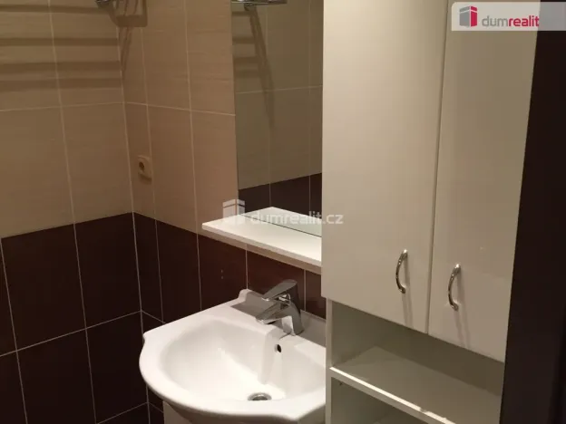 Pronájem bytu 3+1, Praha - Háje, Stříbrského, 73 m2