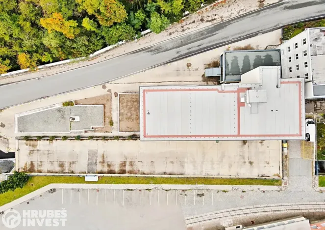 Prodej komerční nemovitosti, Adamov, Mírová, 2380 m2