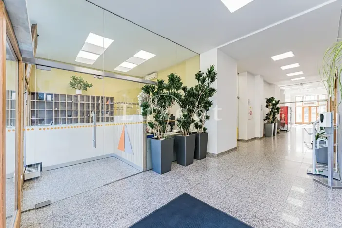 Pronájem kanceláře, Praha - Košíře, Jinonická, 257 m2