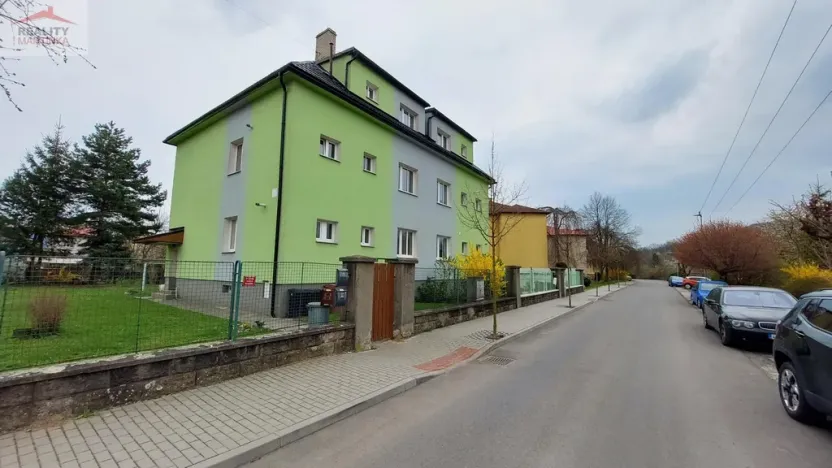 Pronájem bytu 1+1, Valašské Meziříčí - Krásno nad Bečvou, Na Příkopě, 35 m2