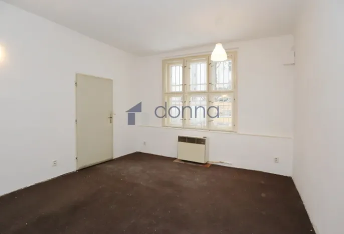 Pronájem kanceláře, Praha, Korunní, 83 m2